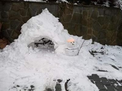 Bałwanek i igloo - Krzysiu kl. 7.png