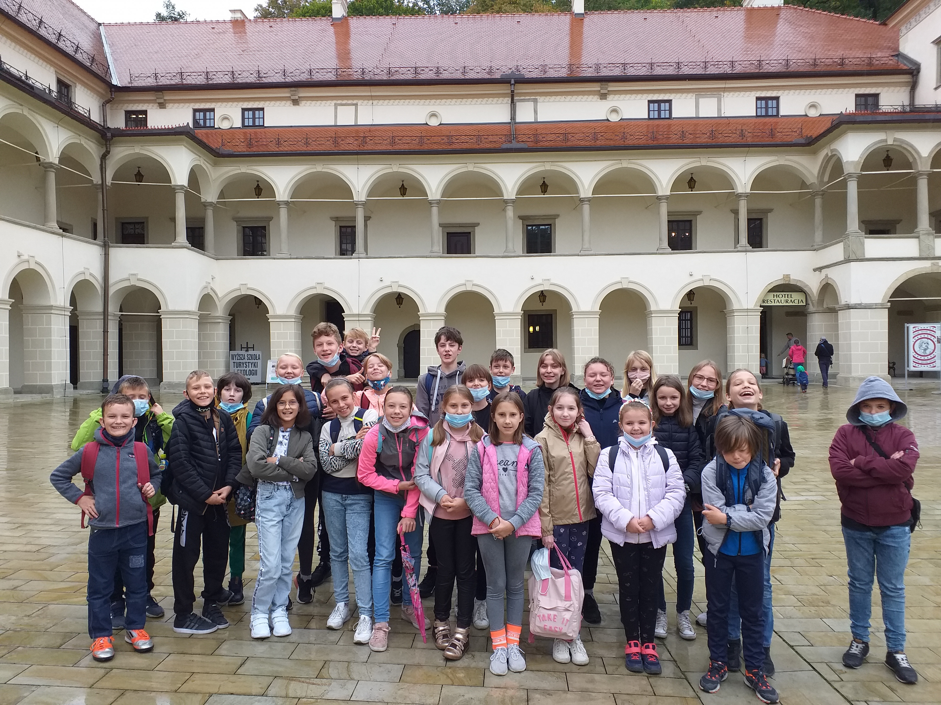 Wycieczka klas: IV, V i VI  do Suchej Beskidzkiej