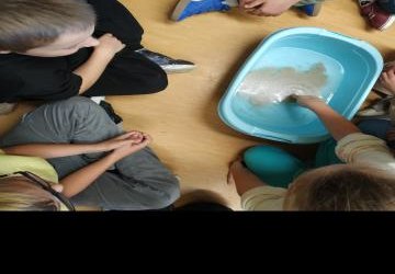 Projekt „Bezpiecznie i zdrowo z małpką Iwoną”