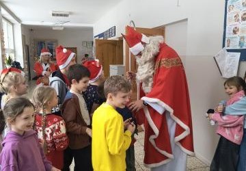 Święty Mikołaj w szkole